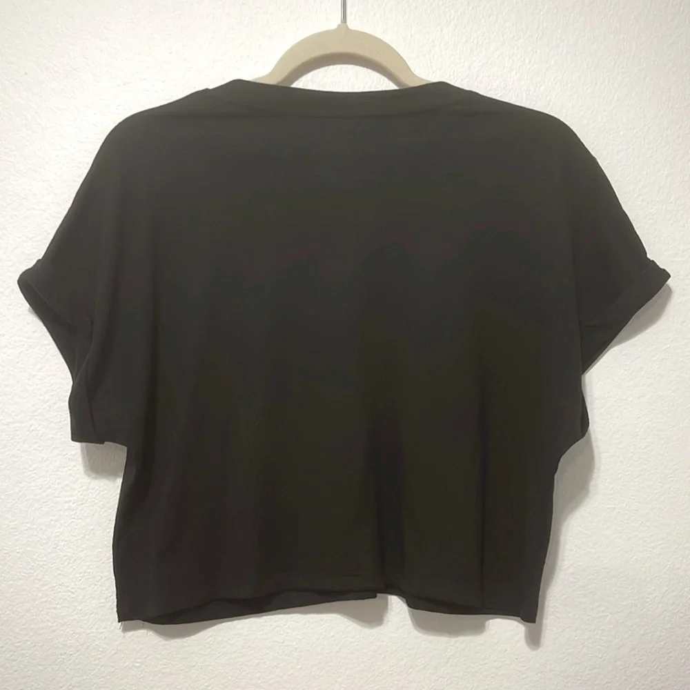 Organic Generation Black Crop Top with Fringe Detail Size Medium NWT - Picture 5 of 5